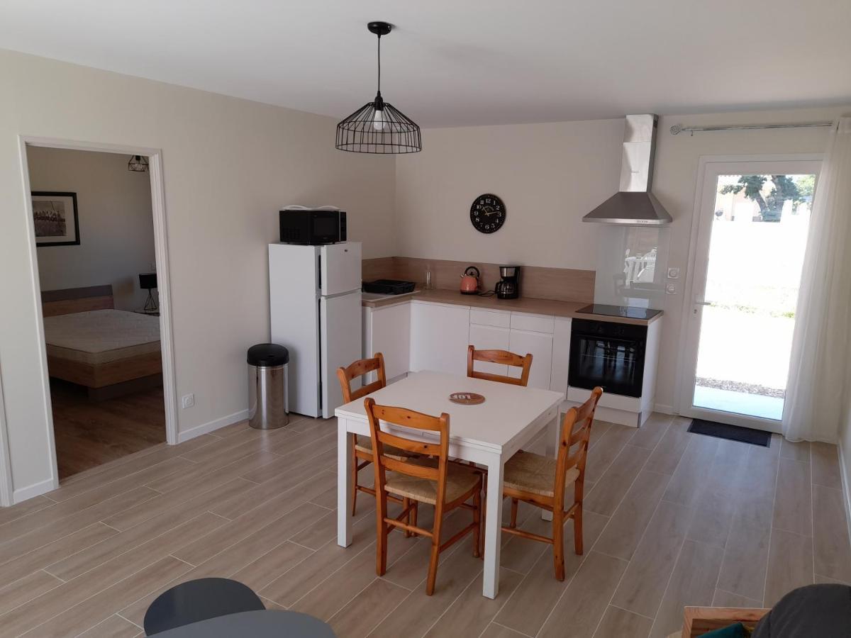 Le Logis De Gatseau Appartement Les Mathes Buitenkant foto