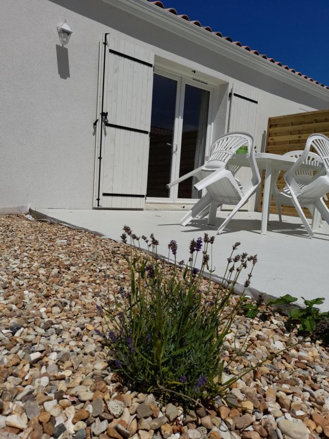 Le Logis De Gatseau Appartement Les Mathes Buitenkant foto