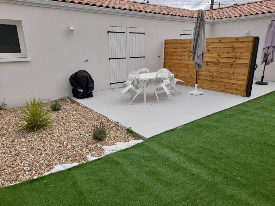 Le Logis De Gatseau Appartement Les Mathes Buitenkant foto